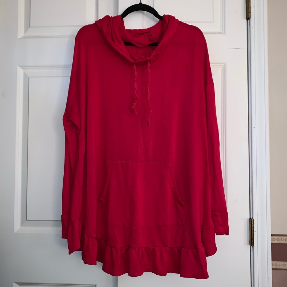 ALMOST NEW!!! Livi Active Hoodie